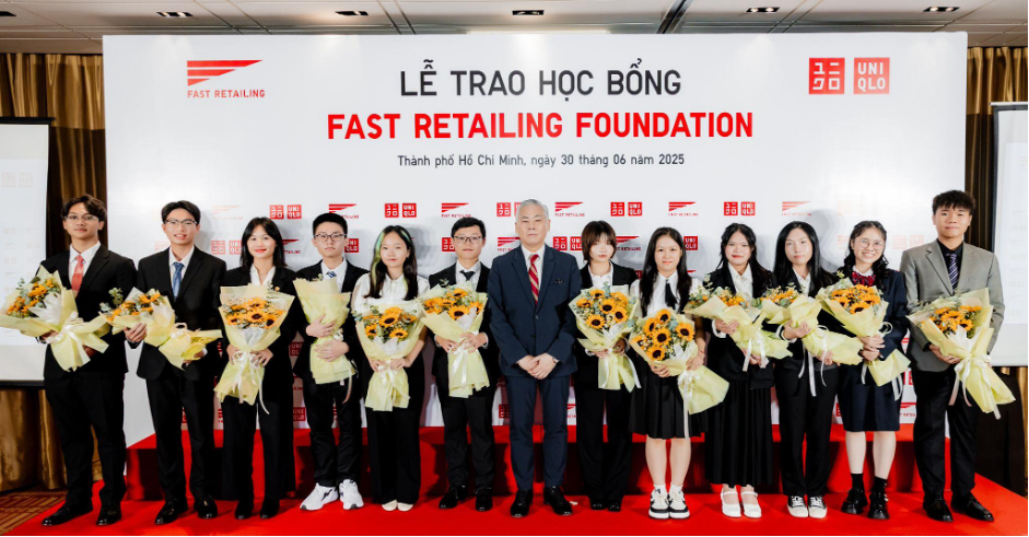 fast-retailing-2-1751343183.png
