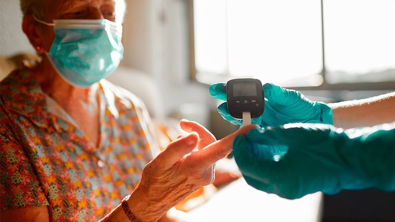 Virus Covid-19 có thể gây ra bệnh đái tháo đường, viêm phổi và các vấn đề sức khỏe khác?
