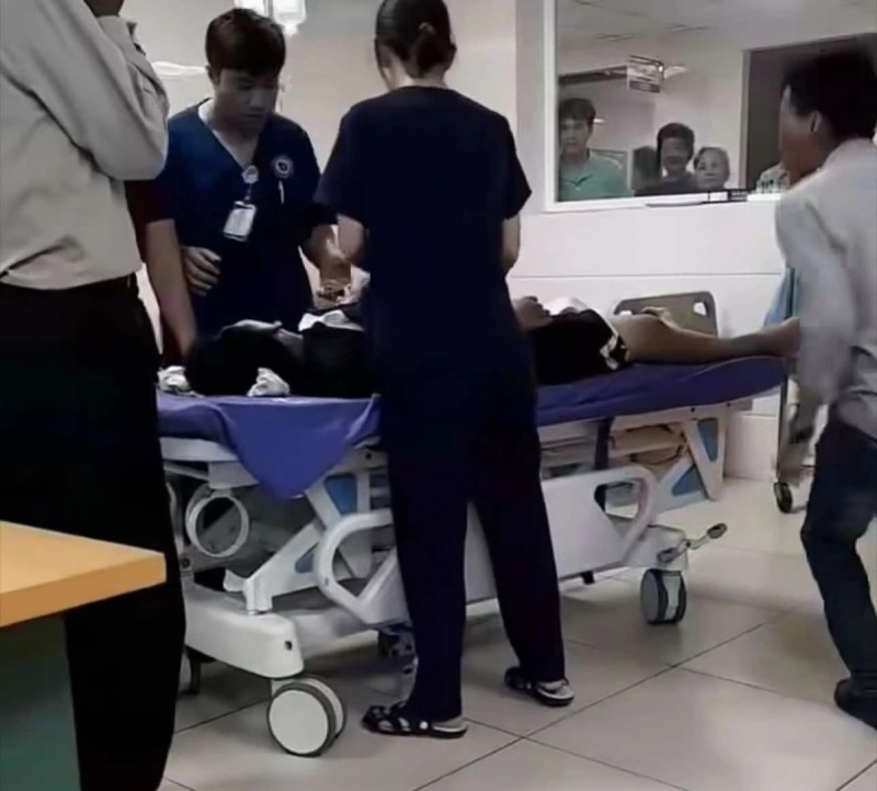 5 trường hợp nhân viên y tế có quyền từ chối khám, chữa bệnh