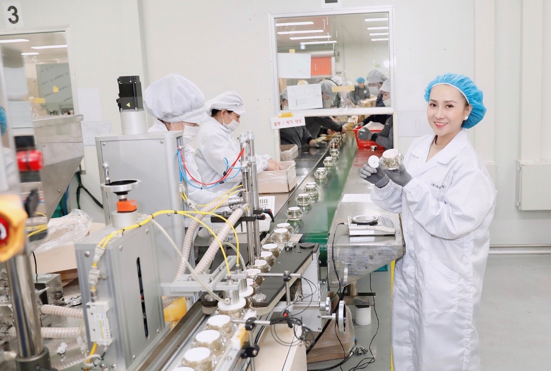 Nữ Chủ tịch YHL cùng ước mơ nâng tầm mỹ phẩm Việt