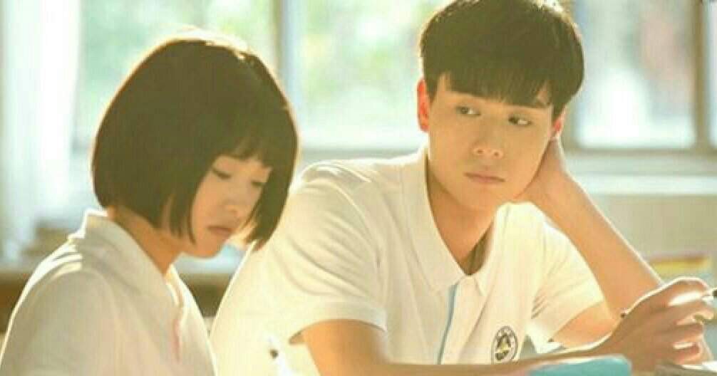 Lúc tuổi còn "teen", mình luôn chẳng hề tin mấy vào cái gọi là "duyên"