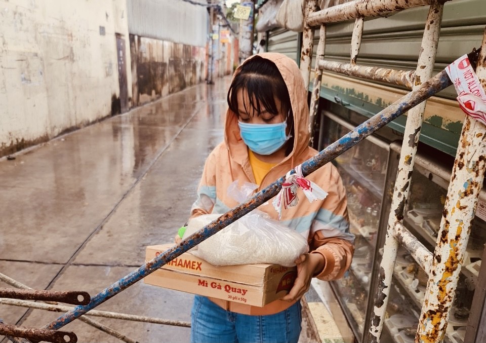 Những khoảnh khắc đáng nhớ trên chuyến xe chở yêu thương đến khu trọ sinh viên