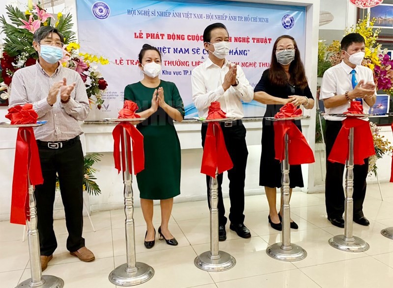 Hội Nhiếp ảnh TPHCM phát động Cuộc thi ảnh nghệ thuật “Việt Nam sẽ chiến thắng”