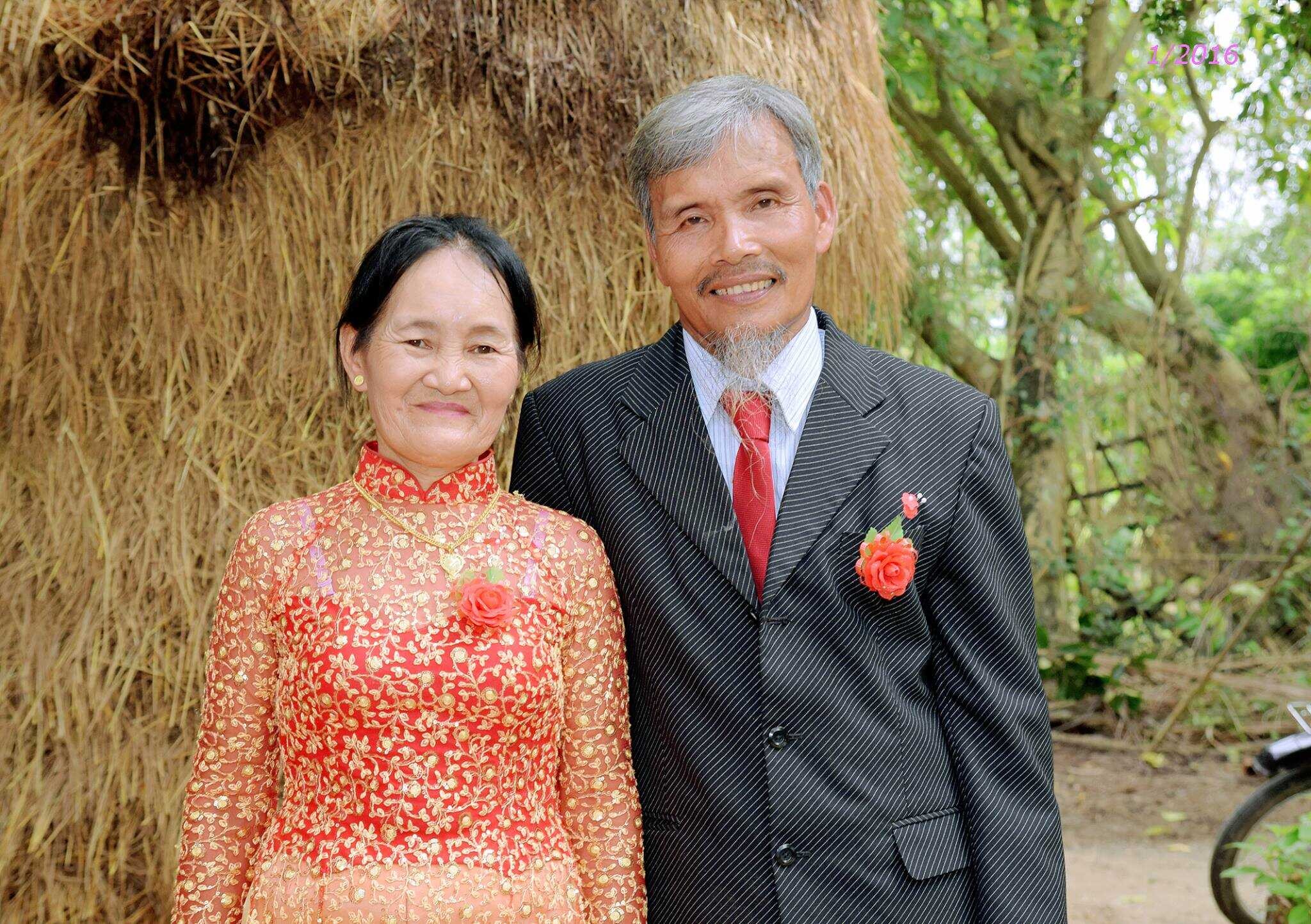 Tấm gương của Ba