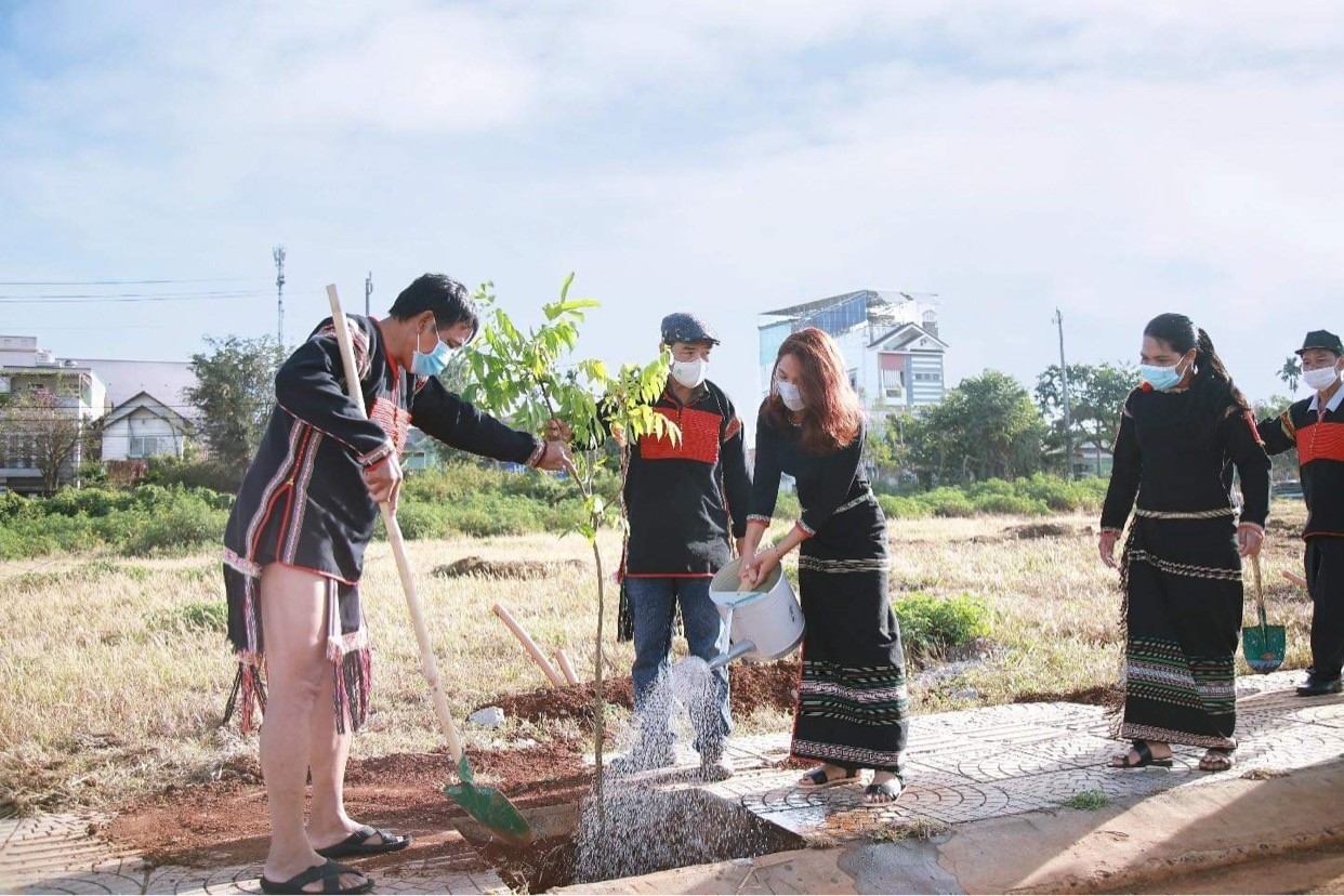 Đô thị đầu tiên tại Việt Nam 5 năm liên tục tổ chức Tết trồng cây