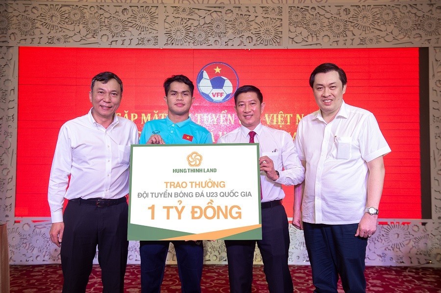 Thưởng nóng 1 tỷ đồng cho đội tuyển bóng đá quốc gia U23 Việt Nam