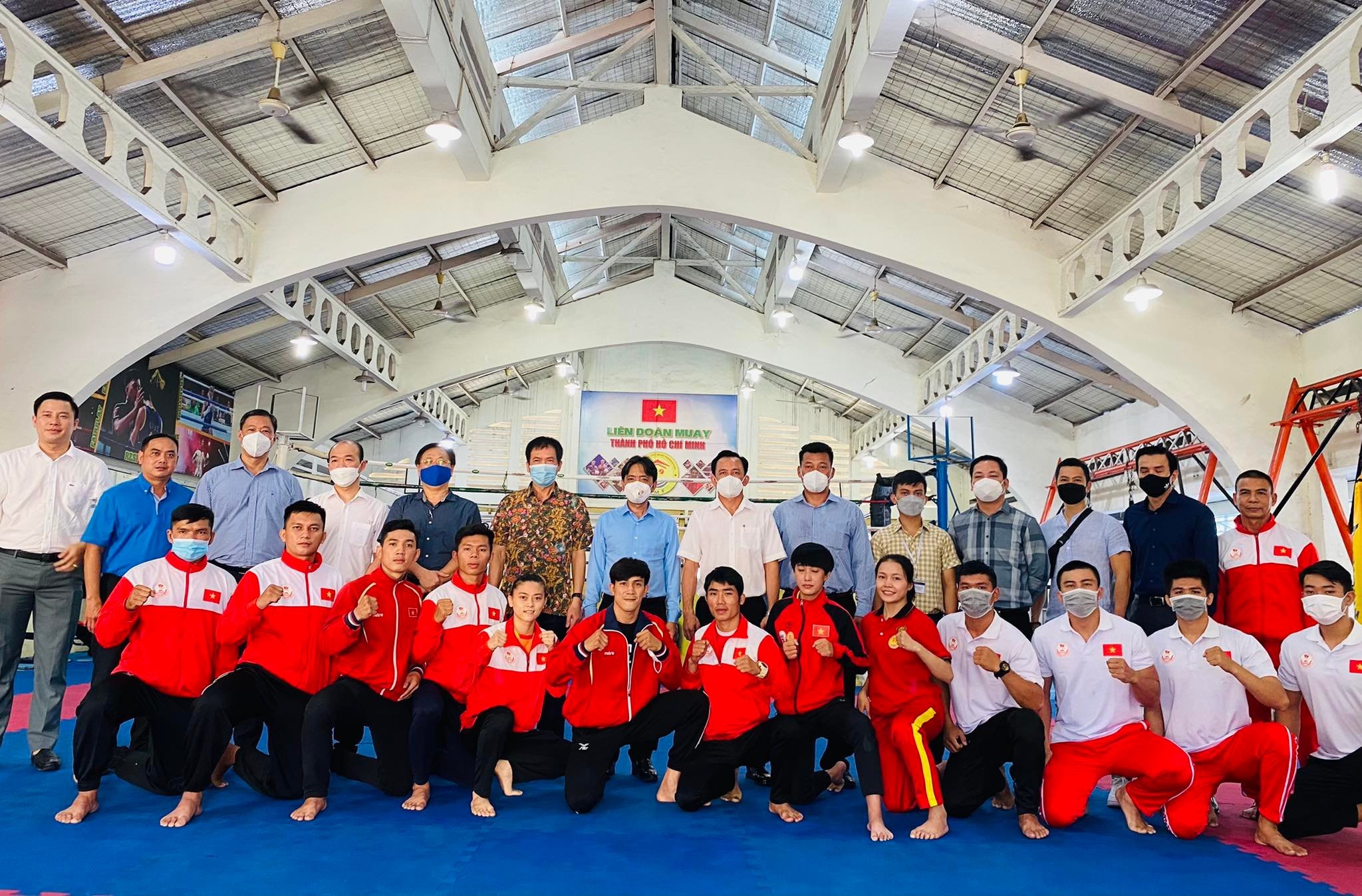 Thứ trưởng Bộ VHTTDL Hoàng Đạo Cương đặc biệt quan tâm đến sức khỏe, bữa ăn cho VĐV