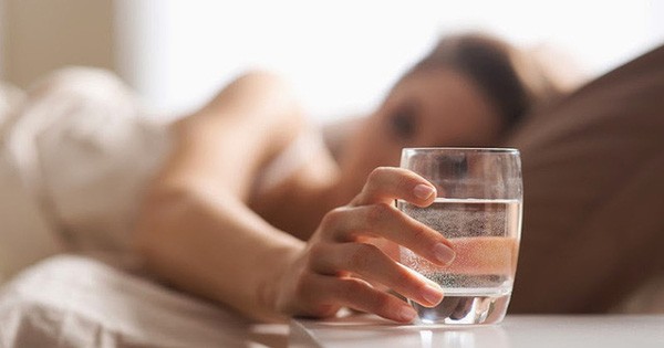Khát nước là dấu hiệu quan trọng cảnh báo bạn đang mắc bệnh tiểu đường