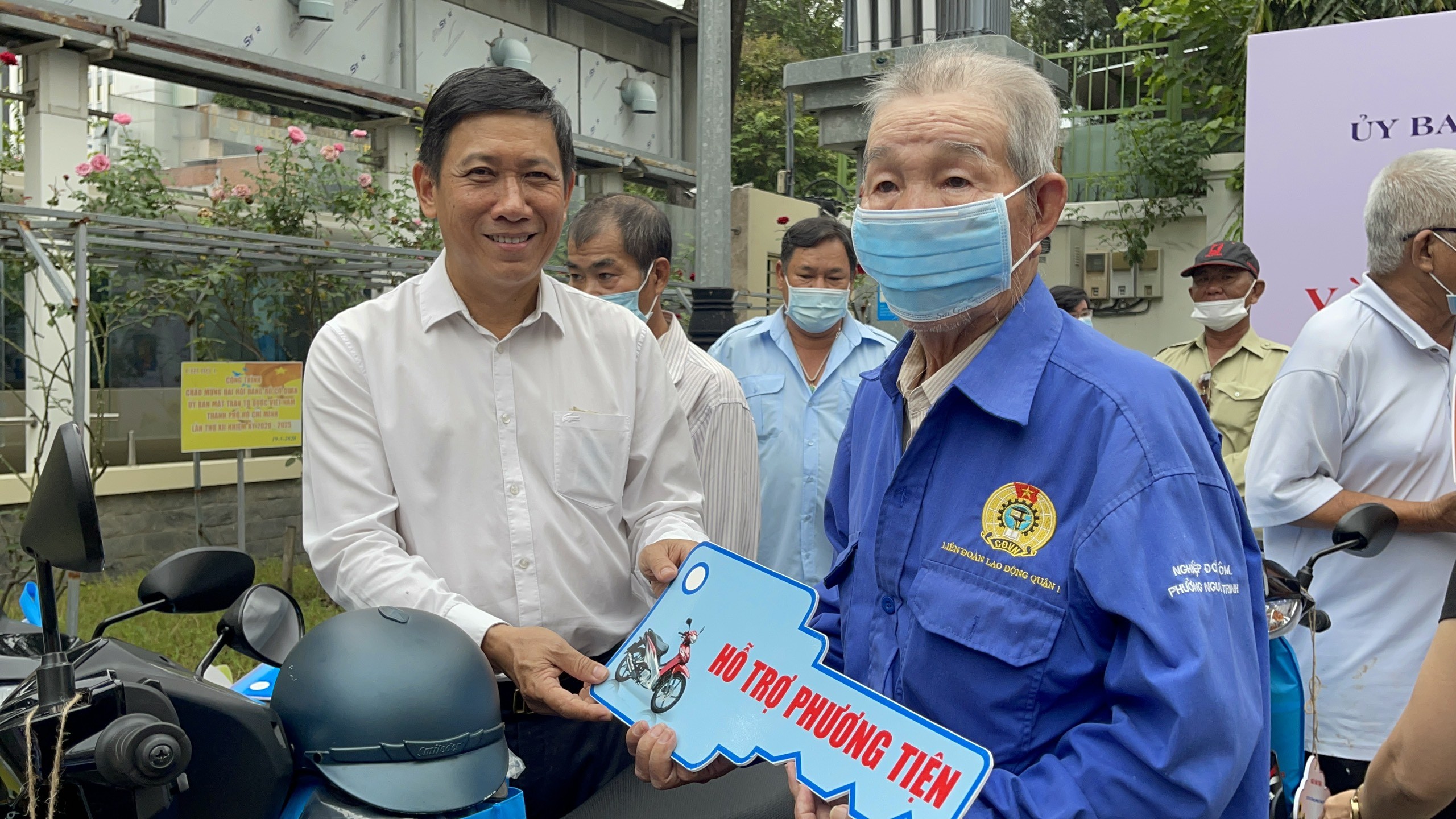 TPHCM vận động kinh phí xây dựng nhà, phương tiện sinh kế cho người nghèo, nhận đỡ đầu trẻ em khó khăn