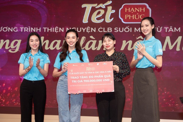 Tết Hạnh Phúc đến với 500 trẻ em khó khăn tại Thành phố Hồ Chí Minh