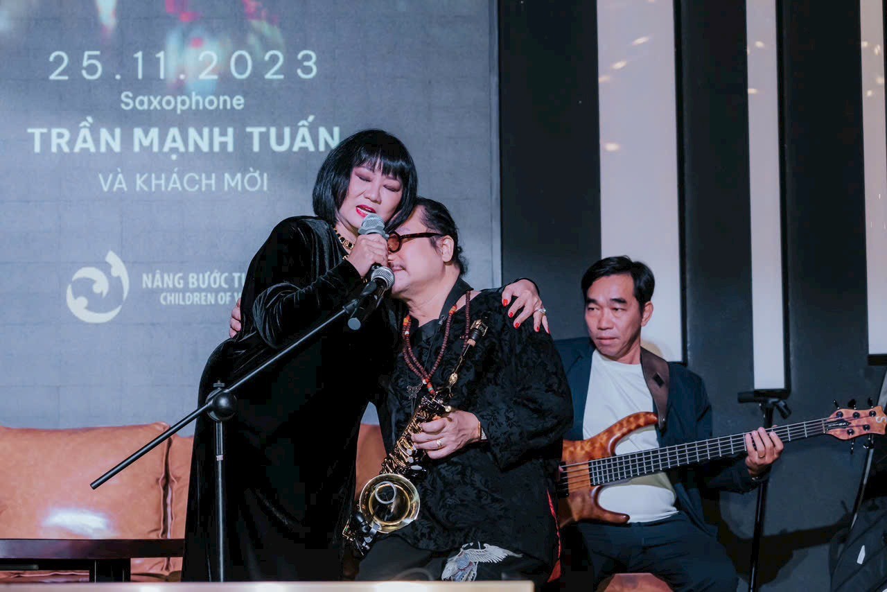 Những trái tim lớn bên những cuộc đời nhỏ!
