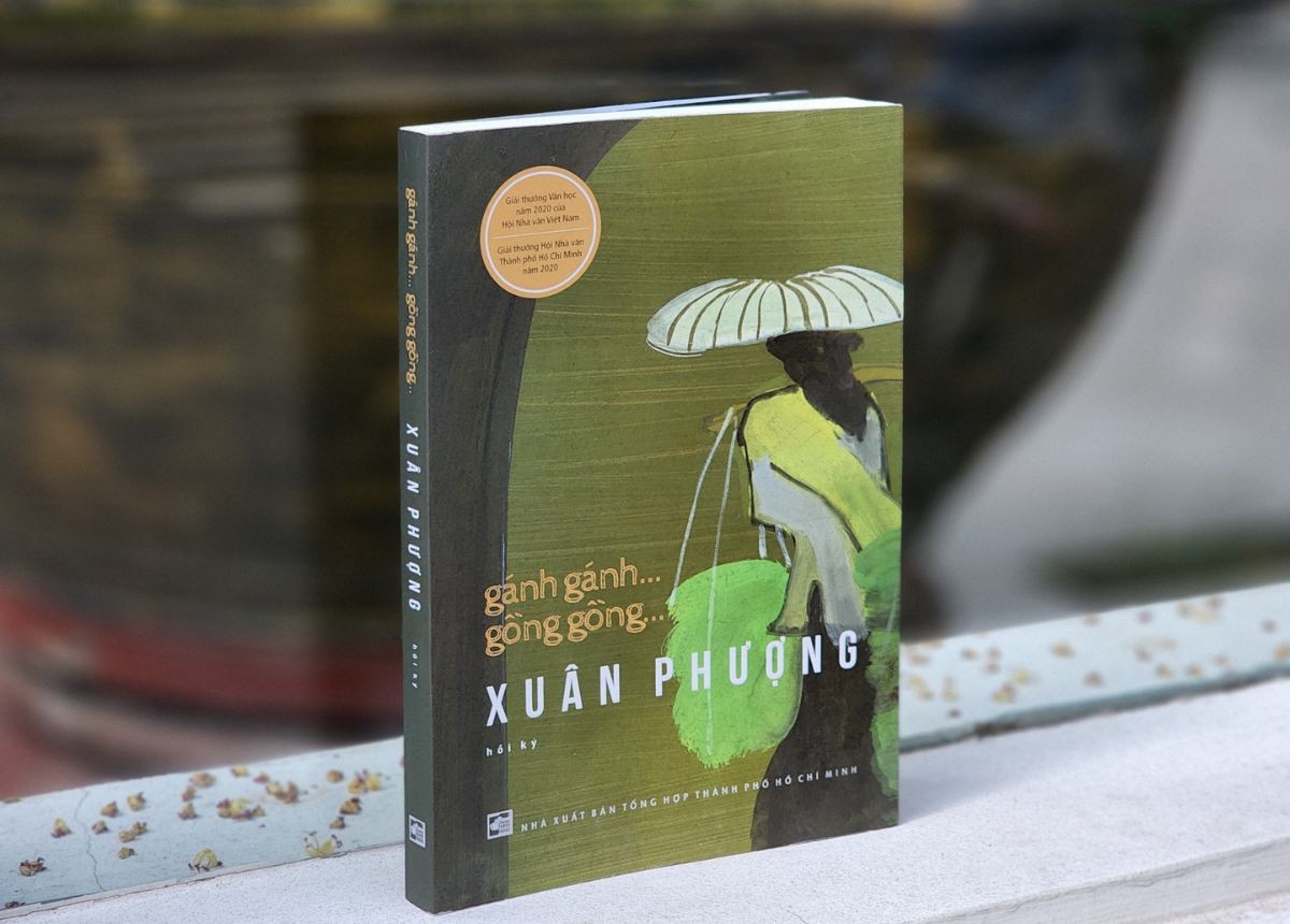 ‘Gánh gánh… gồng gồng...’ và chứng nhân lịch sử một đời