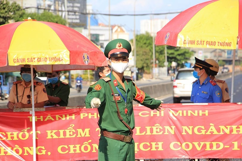 TPHCM tạm dừng hoạt động các chốt, trạm kiểm dịch phòng, chống dịch Covid-19