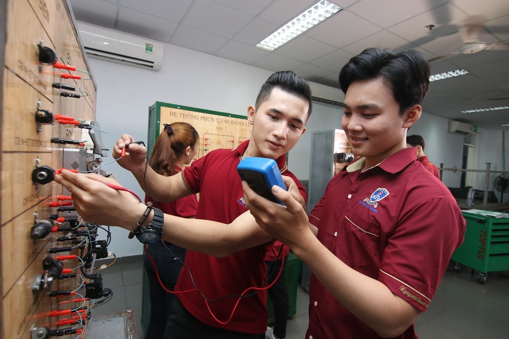 Trường ĐH Nguyễn Tất Thành và hành trình 22 năm hội tụ tinh hoa cho tri thức tỏa sáng