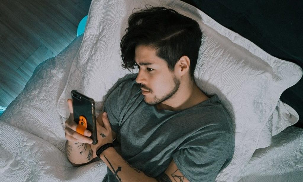 Những thói quen phổ biến trong mùa dịch ảnh hưởng nghiêm trọng đến sức khỏe!