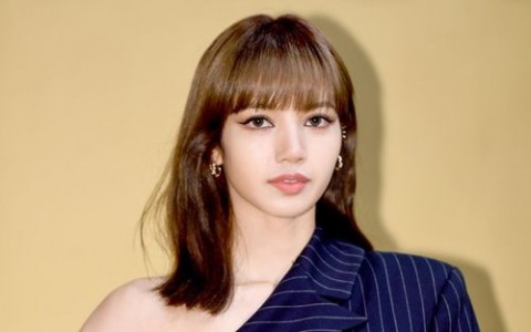 4 phong cách make-up được ưa chuộng nhất mùa hè 2020