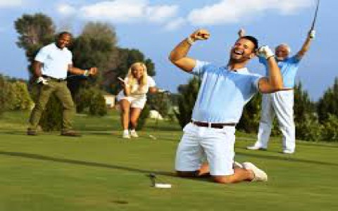 6 lợi ích không thể chối bỏ khiến Golf trở thành môn "thể thao vua" đối với giới doanh nhân