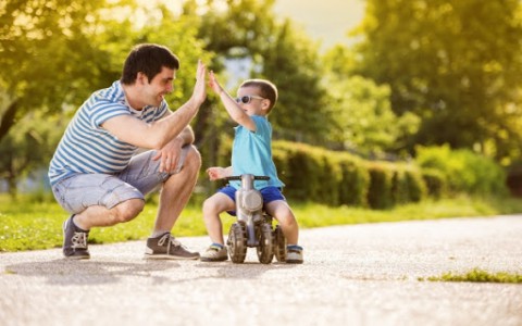 Những sai lầm của người làm cha ảnh hưởng nghiêm trọng đến con cái