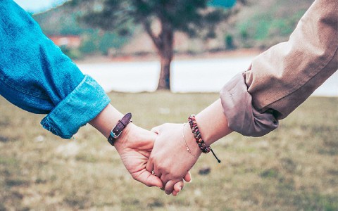 10 câu nói đàn ông luôn muốn nghe từ người phụ nữ!