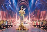 Miss Grand International 2024 Rachel Gupta diện chiếc đầm của NTK Thượng Gia Kỳ
