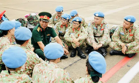 "Chuyện kể bên phím đàn": Sự giao thoa giữa âm nhạc và y học