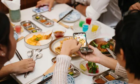 CÓ GÌ Ở CHUỒN – STREET FOOD & DRINKS!?