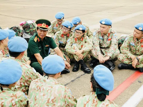 "Chuyện kể bên phím đàn": Sự giao thoa giữa âm nhạc và y học