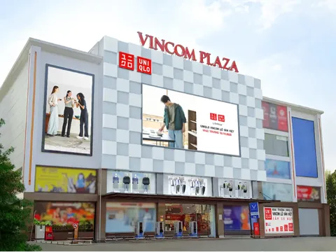 UNIQLO khai trương cửa hàng thứ 30 tại TTTM Vincom Plaza Lê Văn Việt