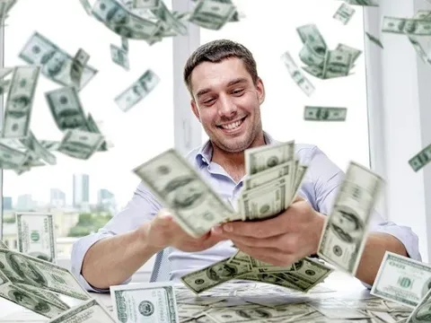Tại sao phụ nữ thích đàn ông giàu?