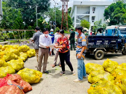 Uỷ ban MTTQ Việt Nam huyện Long Thành tiếp nhận hơn 37 tỷ đồng cho công tác phòng, chống dịch Covid-19