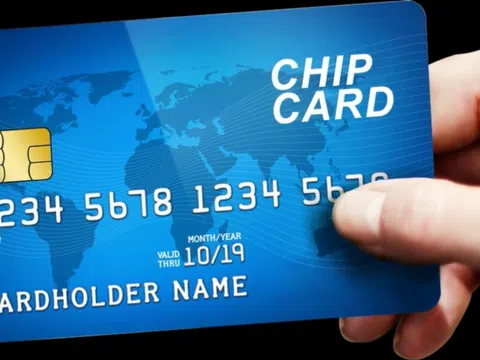 Vì sao phải đổi thẻ ATM gắn chip trước ngày 31/12/2021?