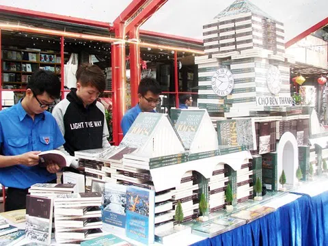 Lễ hội Sách Tết Nhâm Dần 2022 được tổ chức ở 4 tuyến đường tại trung tâm TPHCM
