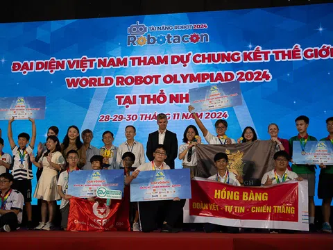 Học sinh Sedbergh Vietnam đại diện Việt Nam tranh tài cuộc thi World Robot Olympiad 2024