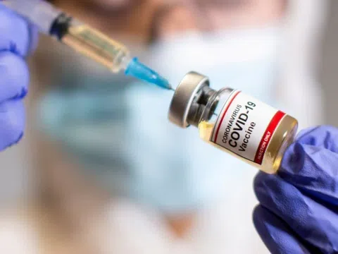 Bạn cần làm gì khi đi tiêm Vaccine Covid – 19?