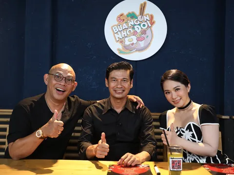 Diễn viên Tiết Cương “hẹn hò” ca sĩ Lương Bích Hữu sau 10 năm không gặp