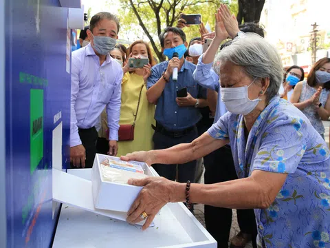 TP.HCM có thêm nhiều “ATM miễn phí” sẻ chia người nghèo