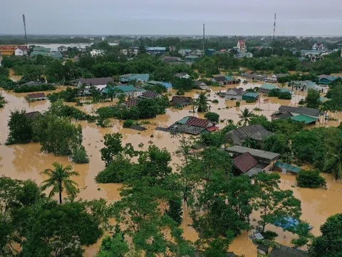 Thiên tai lịch sử tàn phá miền Trung: Thủy điện không thể vô can