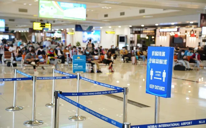 Vì sao phải cách ly tập trung 7 ngày đối với hành khách đi máy bay từ TPHCM đến Hà Nội?